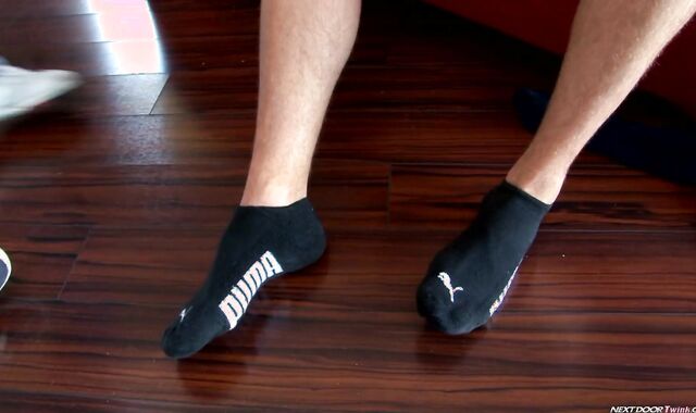 Next Door Lad:voyeur Sensing It Stiffer Than Before