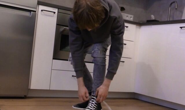 Czech Hunter:spycam Cheque for A Guest room:voyeur A Barred Deal