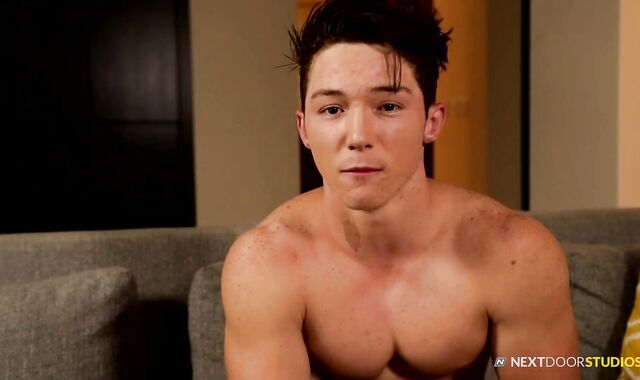 Next Door Masculine:voyeur Titillating Bed Adventures with Dave