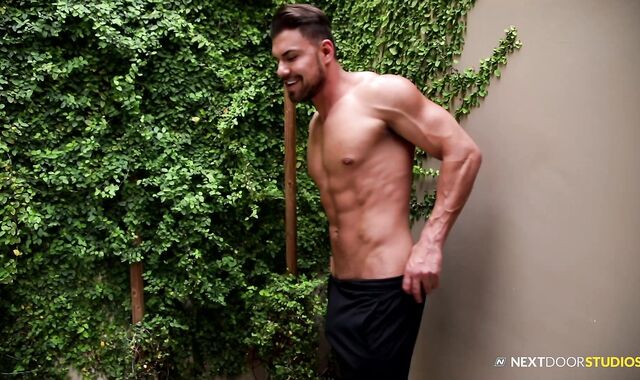 Next Door Masculine:spycam Vincent:spycam Flexing and Salivating Explosion