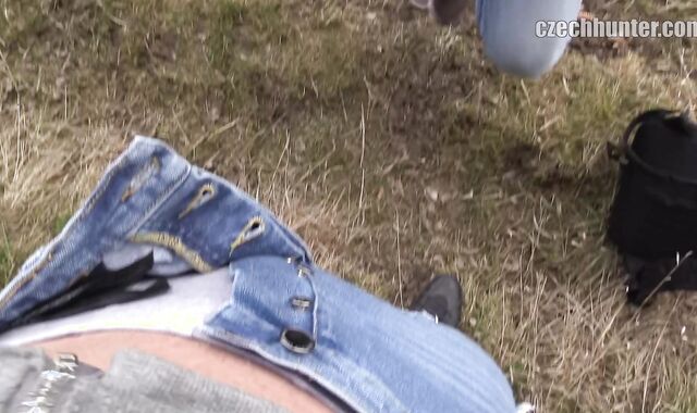 Czech Hunter:voyeur From Frustration to Rapture on the Road