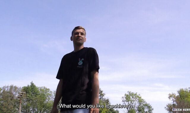 Czech Hunter:voyeur Jogger's Trip into the Unknown