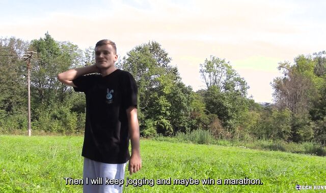 Czech Hunter:voyeur Jogger's Trip into the Unknown