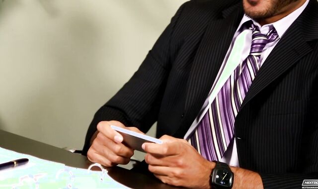 Next Door Mates:voyeur Lusty Lunchtime Craving