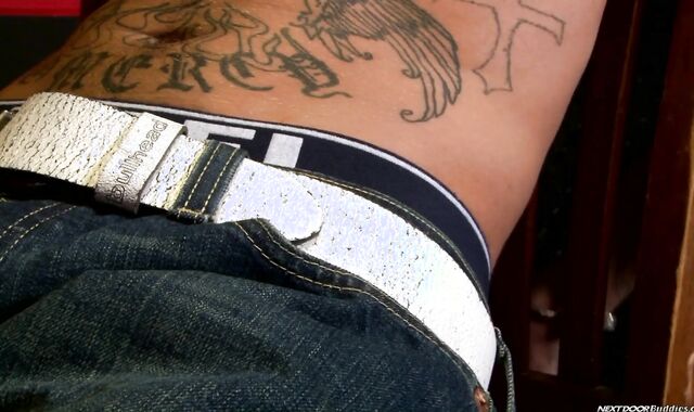 Next Door Mates:voyeur Bargaining with a Humping Booty