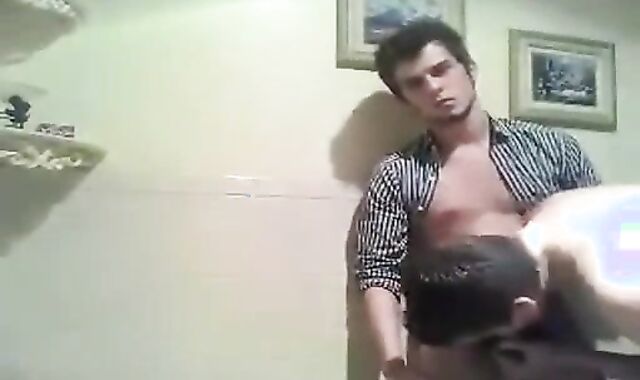 MAGRINHOS FODENDO NA camera