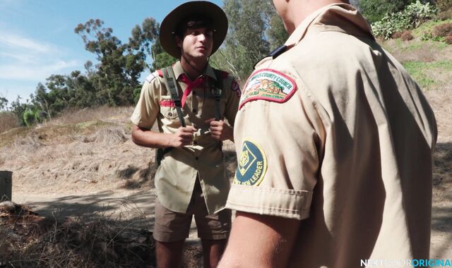 Next Door Originals:voyeur Black-haired Elliot's Dark Dreams