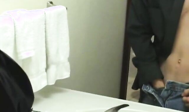 Next Door Masculine:spycam Scoring With The Ambling Adonis