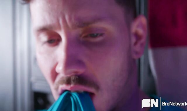 HotAFmen:spycam Mop of Hair,spycam Mustache,voyeur and Muscles Galore