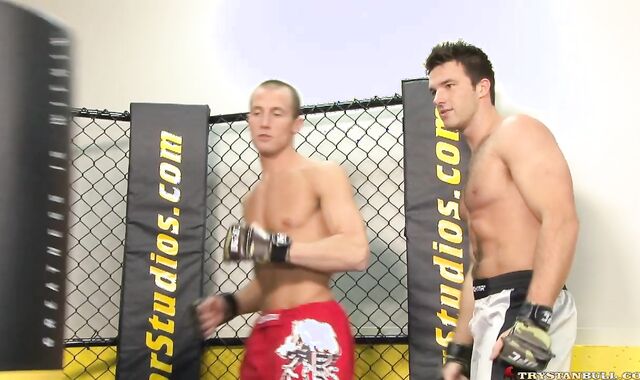 Trystan Bull:spycam Gym Rats Revved Paramours