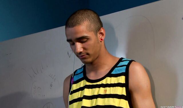 Next Door Youngster:spycam From Unassured to Hard-core:voyeur Trevor's Switch