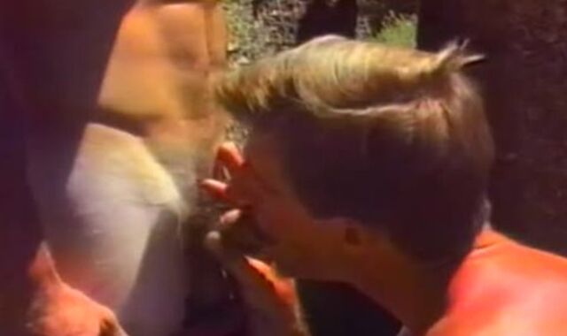 2 cowguys screw outside