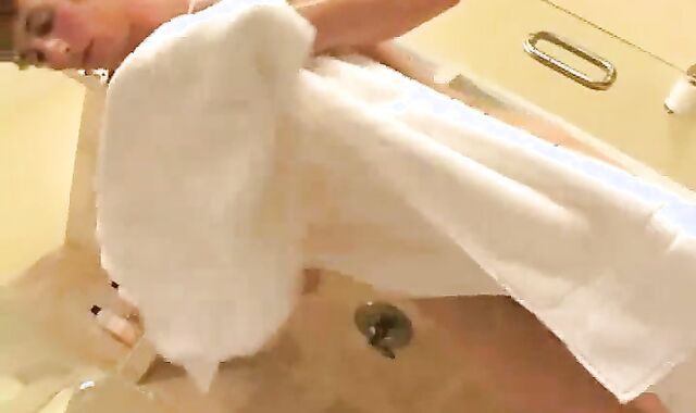 Next Door Masculine:voyeur Beautiful Kale's First-ever Taste of Stardom