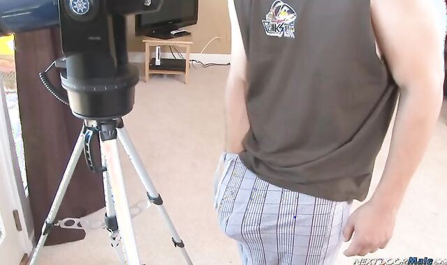 Next Door Masculine:spycam Spunkel's Stroker:spycam A Gigantic Bone