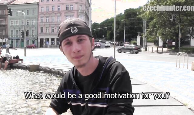 Czech Hunter:Cam Summer Enjoy in The Open Air Pool