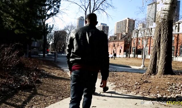 Next Door Studios:voyeur Passionate Eye Contact Leads to Union