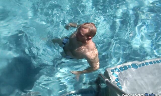 Next Door Masculine:spycam Alone but Not Lonely