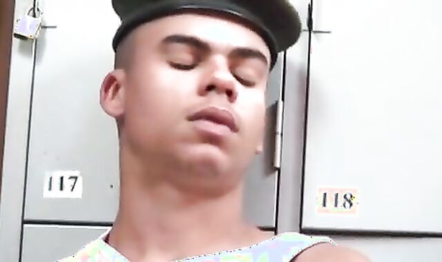 Locker Bedroom duett