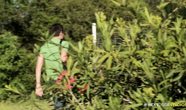 Next Door Friends:spycam Tongue on Johnny's Butt