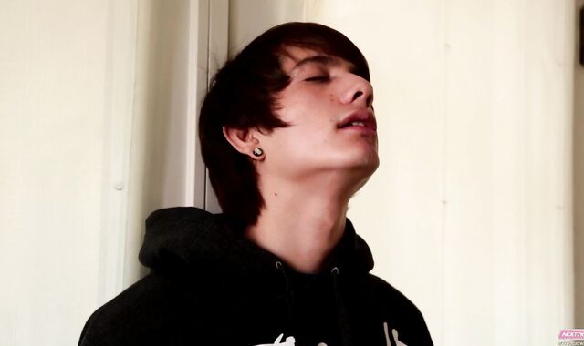 Next Door Twunk:spycam Heavy and Spunky Enjoy