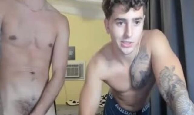 2 masculines With Tats Fumbling Their rods In webcam