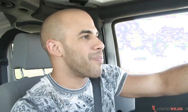 Austin Wilde:voyeur Jacking Austin Wilde's Bulky Exterior