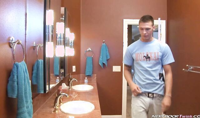 Next Door Lad:spycam A Glimpse Into Spunky Enjoyments