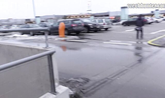 Czech Hunter:voyeur Mall Rescue:voyeur A Lukas Date