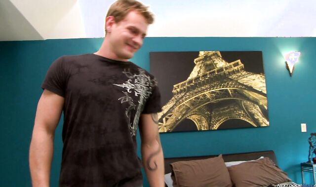 Next Door Masculine:spycam Trent Diesel's Mischievous Tatted Assets Examined