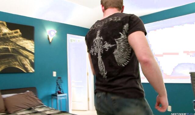 Next Door Masculine:spycam Trent Diesel's Mischievous Tatted Assets Examined