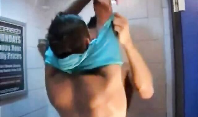 Tw-nks plough At The Pub