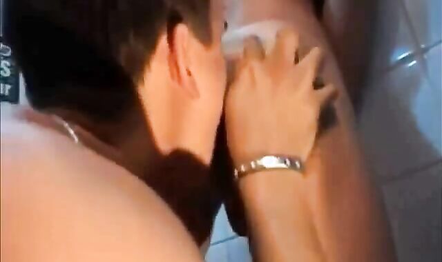 Tw-nks plough At The Pub