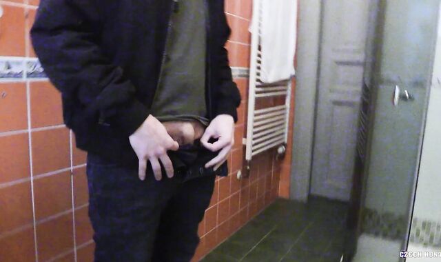 Czech Hunter:spycam Unraveling Bashfulness with Buck Signs