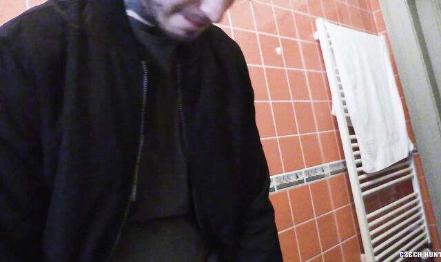 Czech Hunter:spycam Unraveling Bashfulness with Buck Signs