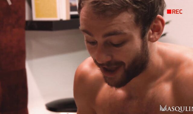 masqulin:voyeur Max Adonis Takes Vitaly Sens on a Muddy Escapade