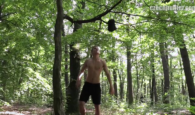 Czech Hunter:spycam From Sweat and Pressure to Rapture in the Park