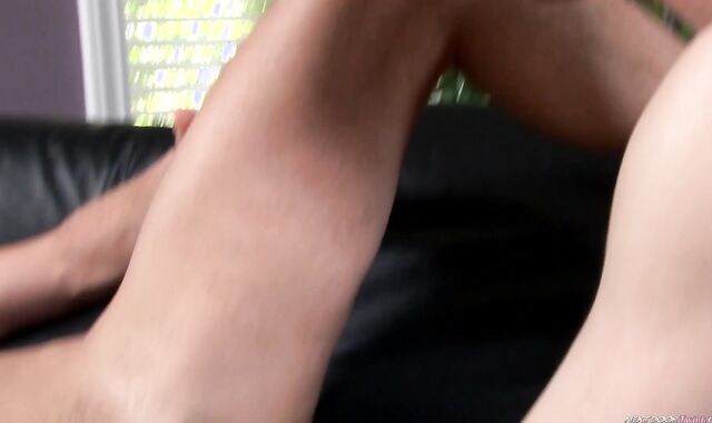 Next Door Lad:voyeur Taking It Deep at Next Door