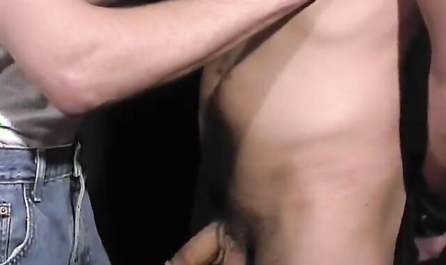 2 masculines taking turns on devouring each others wood