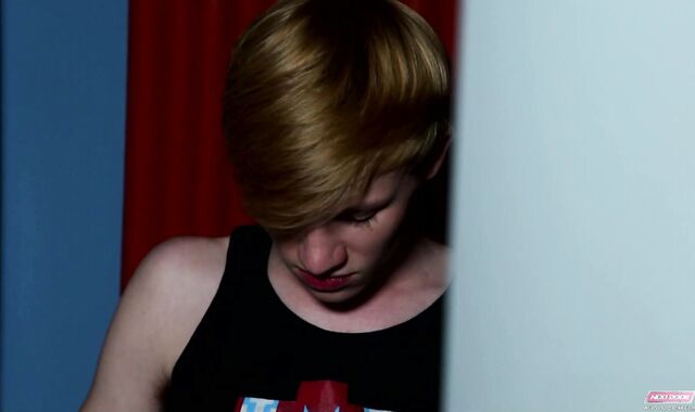 Next Door Lad:Cam From Unknown Gawp to Sultry Smooches