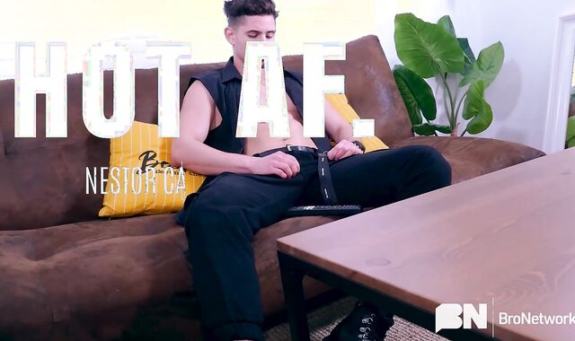 HotAFmen:voyeur Detecting the Crazy Side of Nestor Canquiz