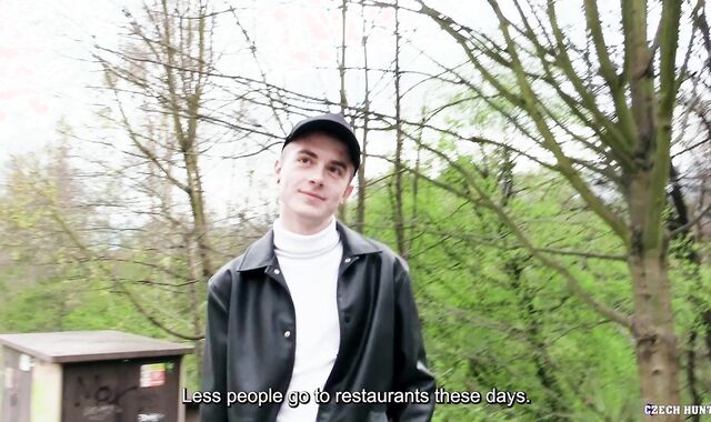 Czech Hunter:spycam Waiter's Very first Taste of Gigantic Spunk-pumps