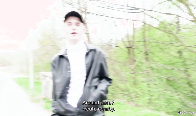 Czech Hunter:spycam Waiter's Very first Taste of Gigantic Spunk-pumps