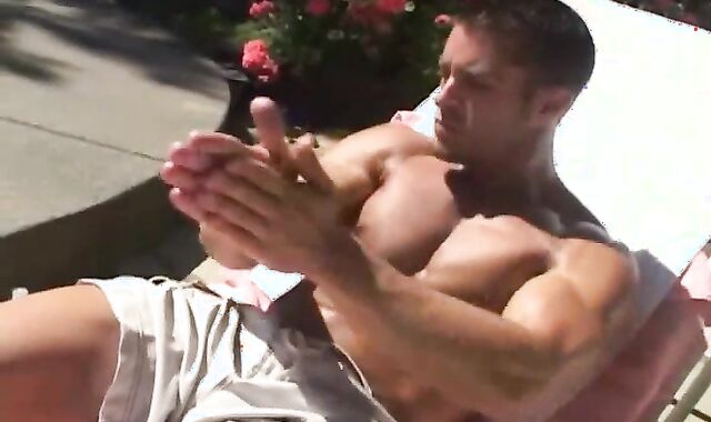 Cody Cummings:spycam Summer Joy with Cody's Solo