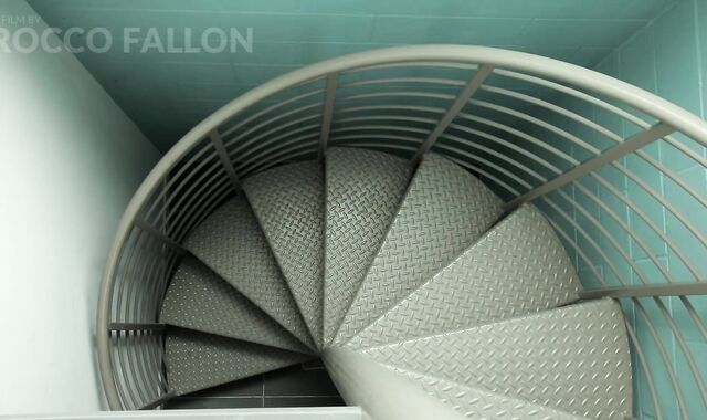 Next Door Originals:spycam Creeping Glimpses at Paul