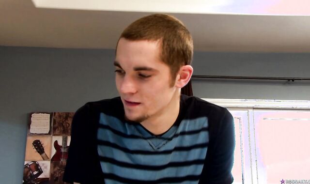 Shaft Daily:voyeur A Ordinary Bet Turns Into a Crazy Rail for Trio