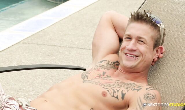 Next Door Masculine:spycam Rifle Experience at Home