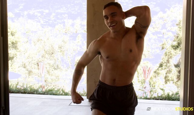 Next Door Twunk:voyeur The Sleek Operator and His School Punch