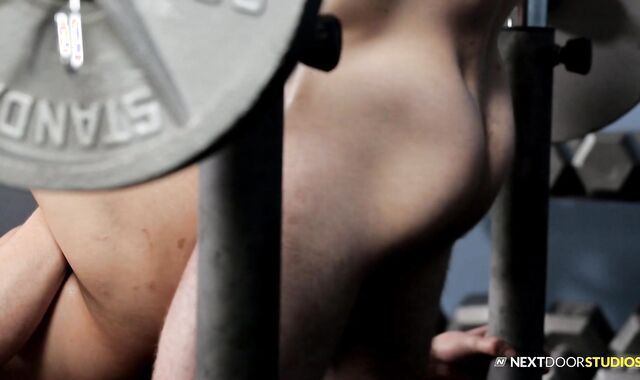 Next Door Homies spycam-voyeur Faggot enjoys plowing