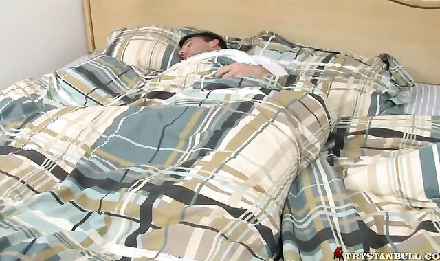 Trystan Bull:spycam Freeing Trystan's Morning Cock