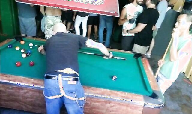 Me Wishing My Neighbors W Ould see Me And hit Me